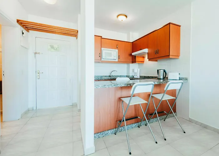 Residencial Neptuno Готель *